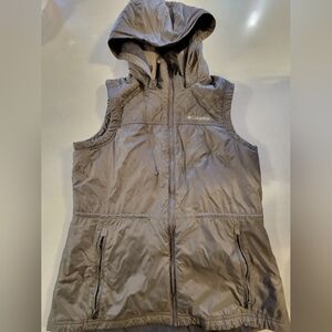 Columbia Vest